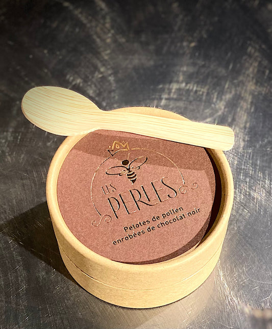 Perles de pollen enrobées de chocolat noir